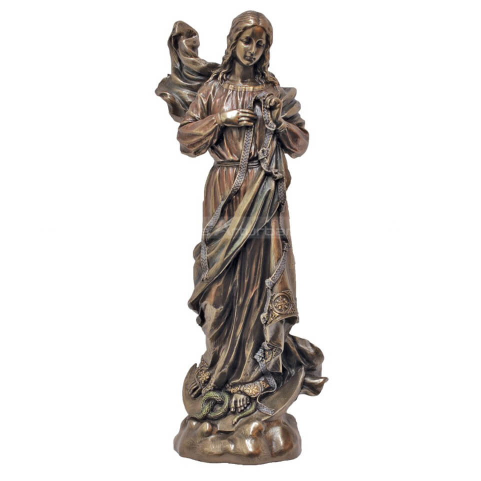 mary undoer of knots statue