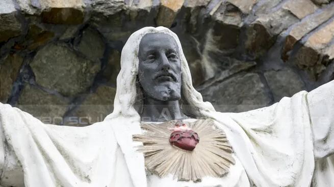 african american jesus statue