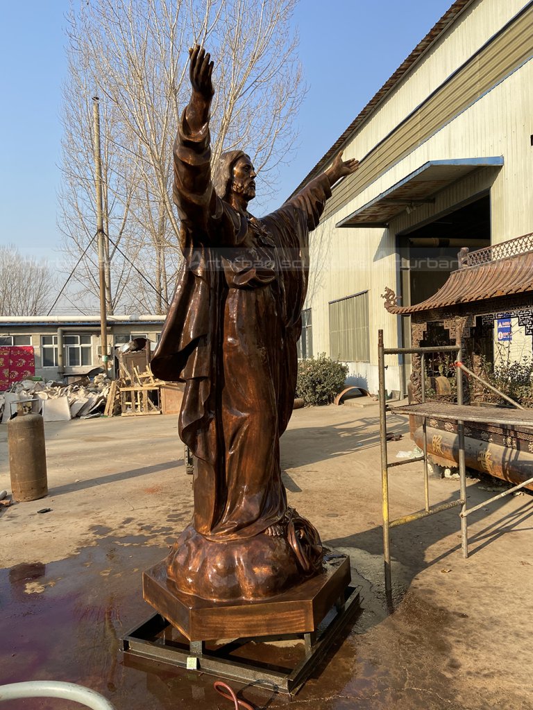 large outdoor Jesus statue