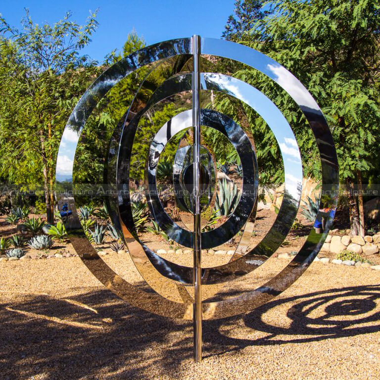 circle garden sculpture