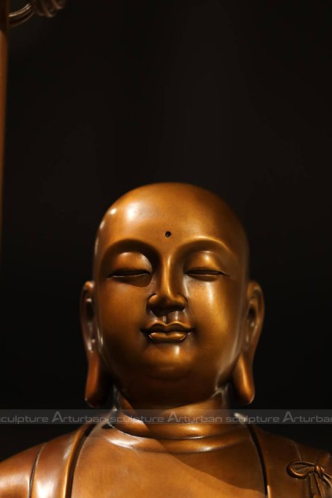 Ksitigarbha Bodhisattva statue