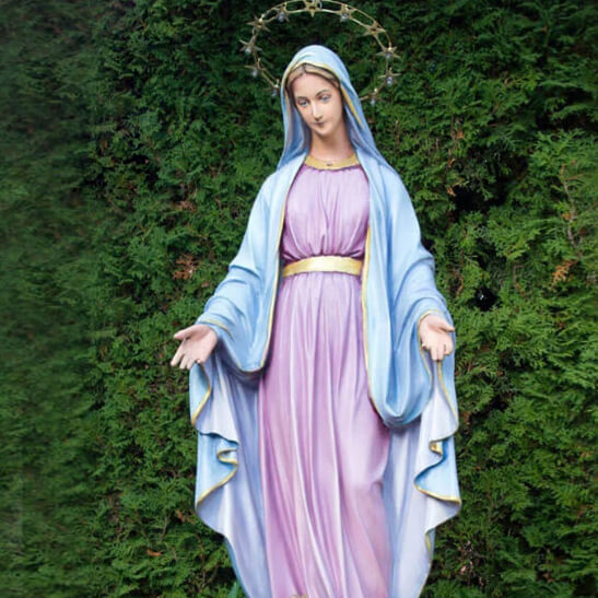 praying virgin mary statue