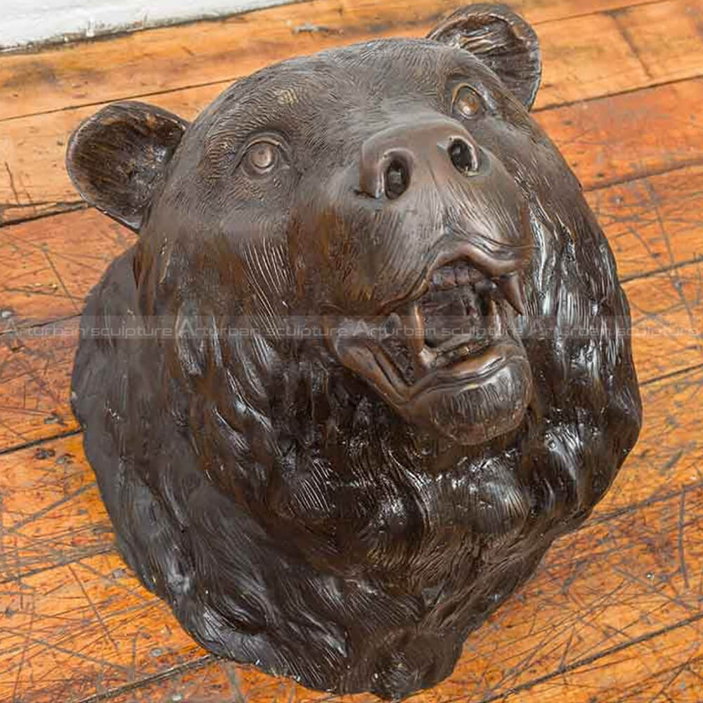 bear face sculpture