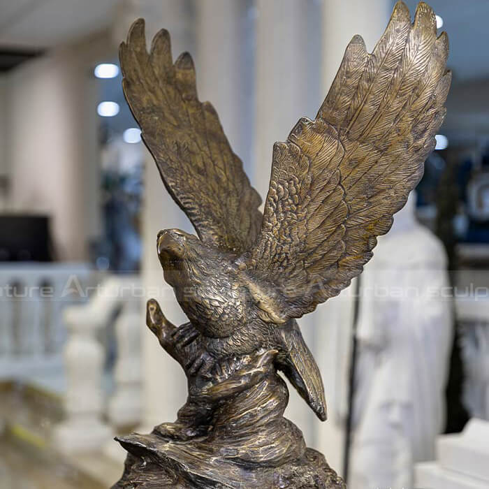 bald eagle statue