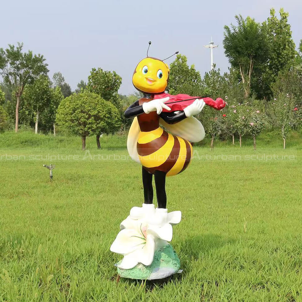 bee garden statue