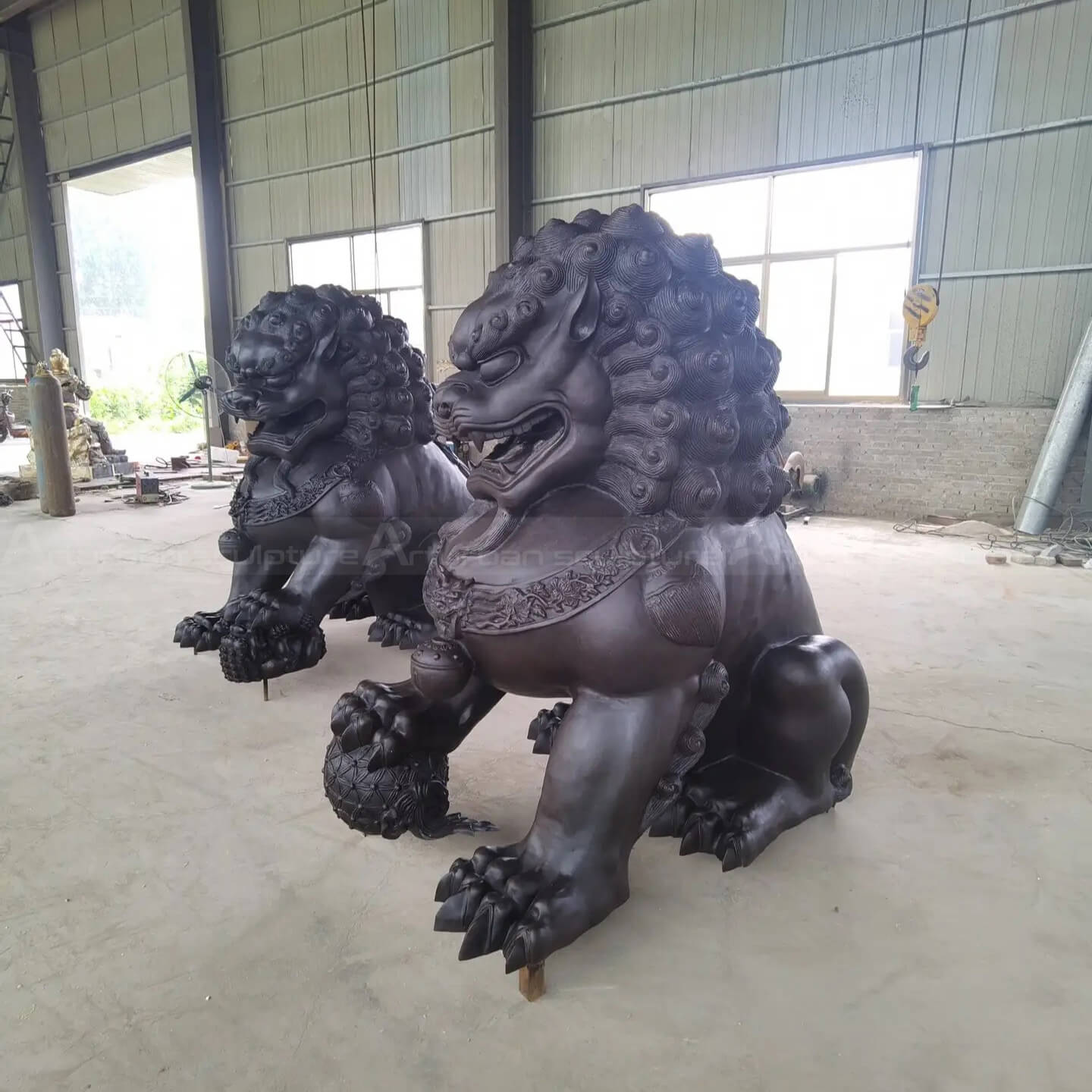 lion front door statues