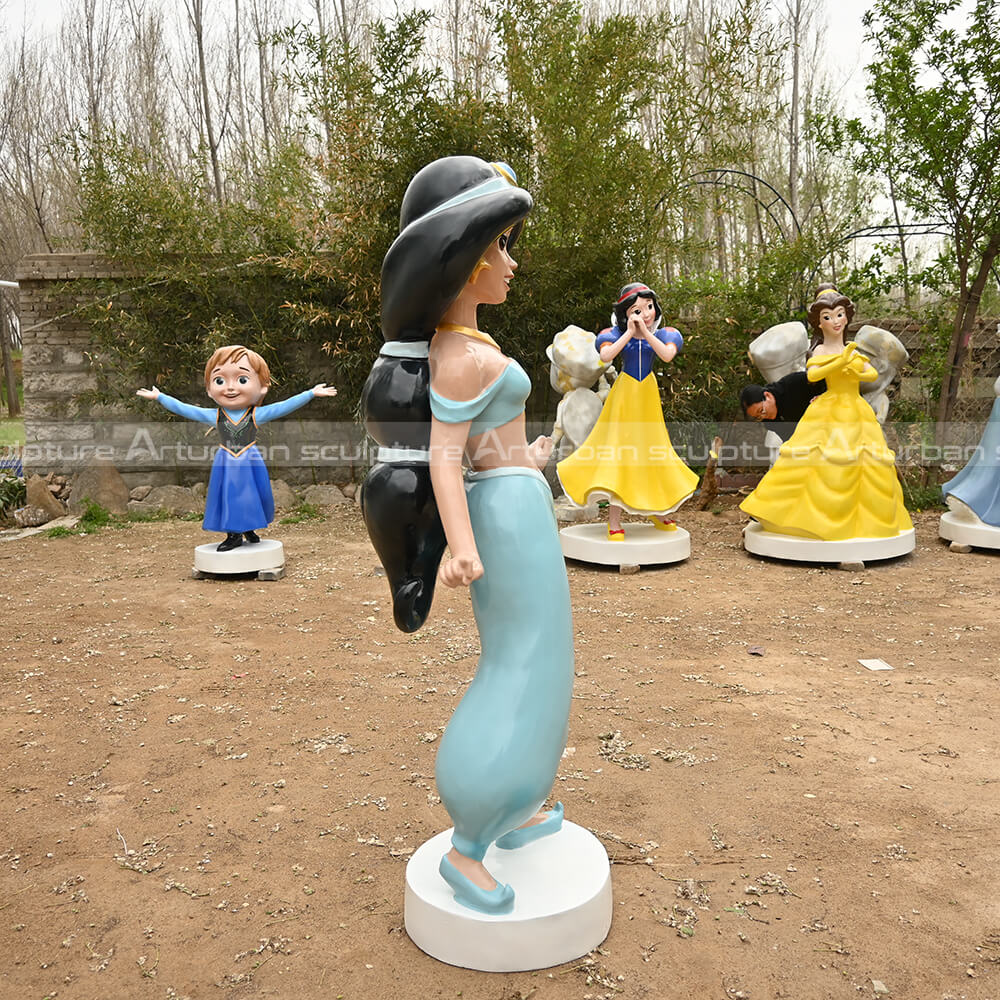 jasmine statue