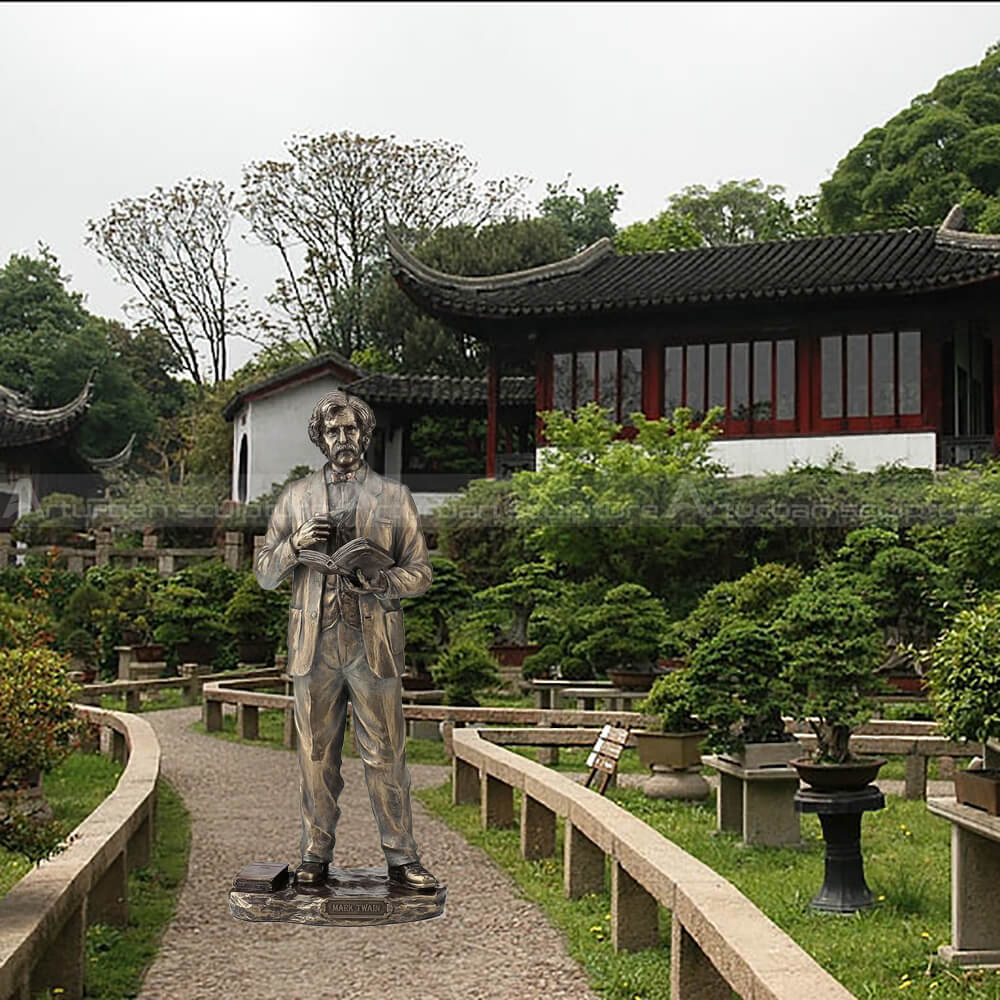 statues of mark twain