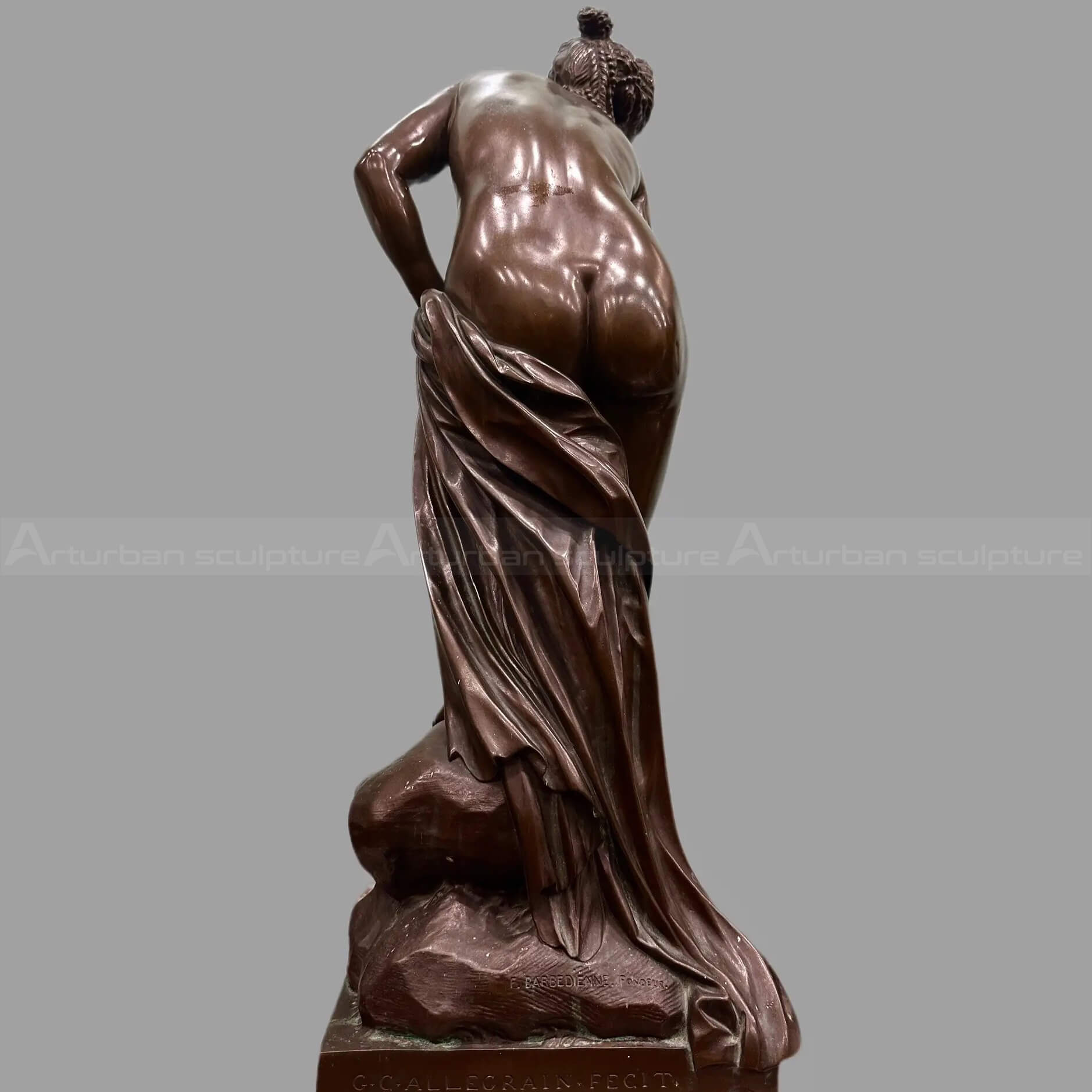 Bathing Venus Statue