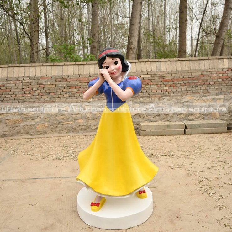 disney snow white statue