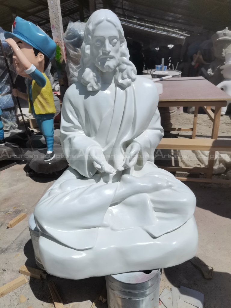 statue of jesus