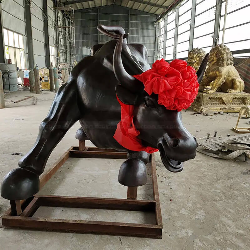 Stock Market Bull Sculpture