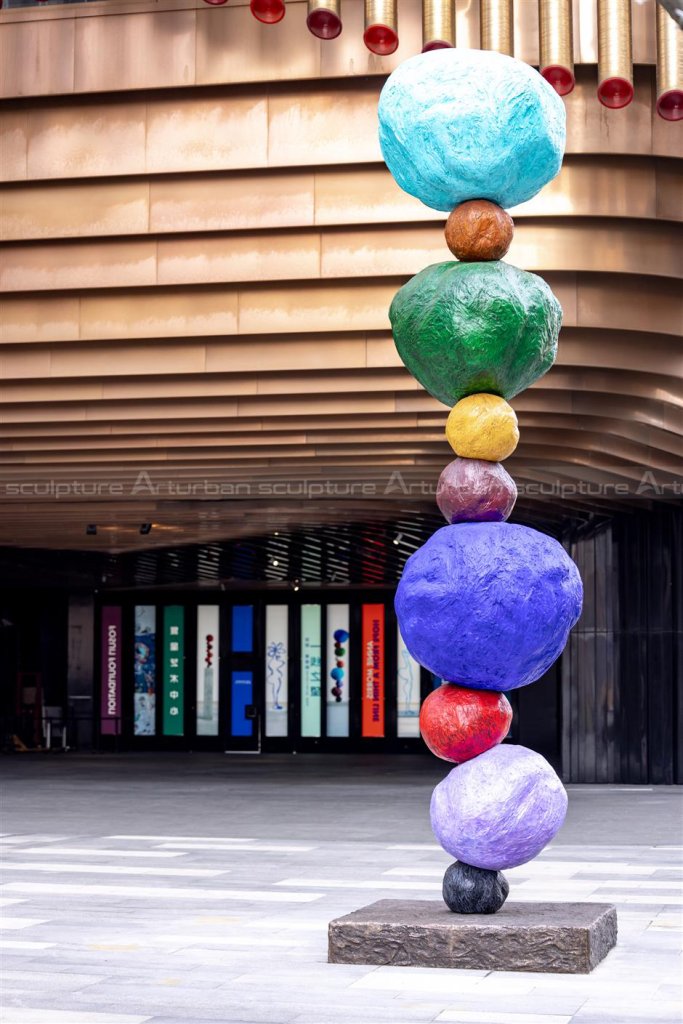 Annie Morris's "stack" sculpture