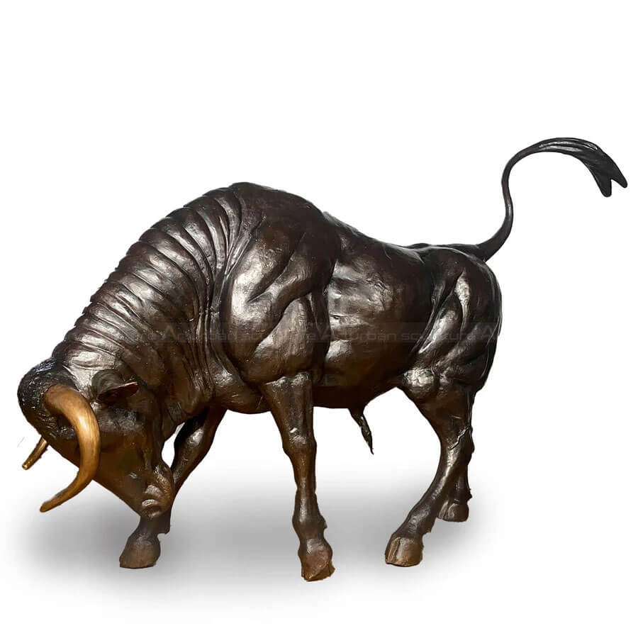 Statue Charging Bull