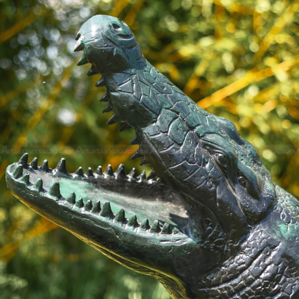 Alligator Lawn Statue