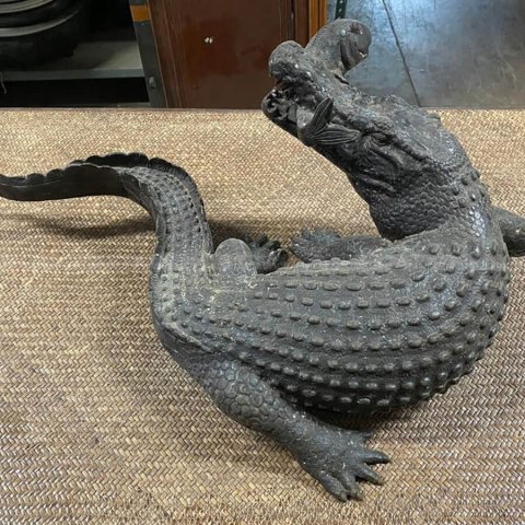 Bronze Alligator Statue