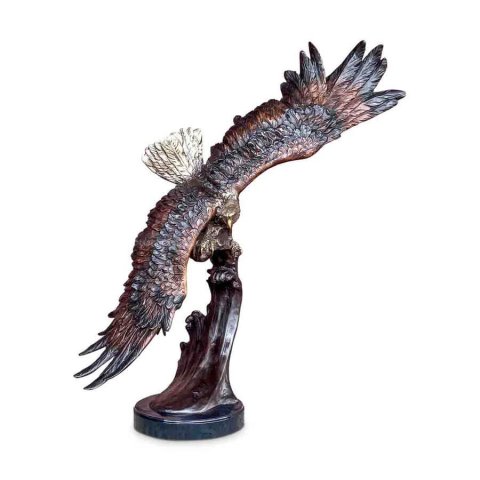 Flying Eagle Sculpture