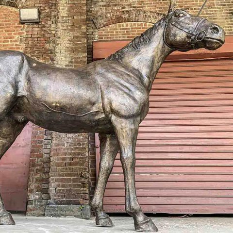 Thoroughbred Sculpture