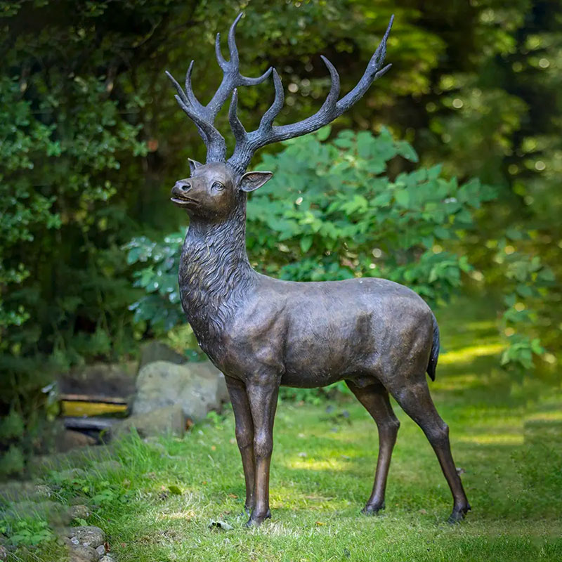 Bronze Deer Statue Outdoor