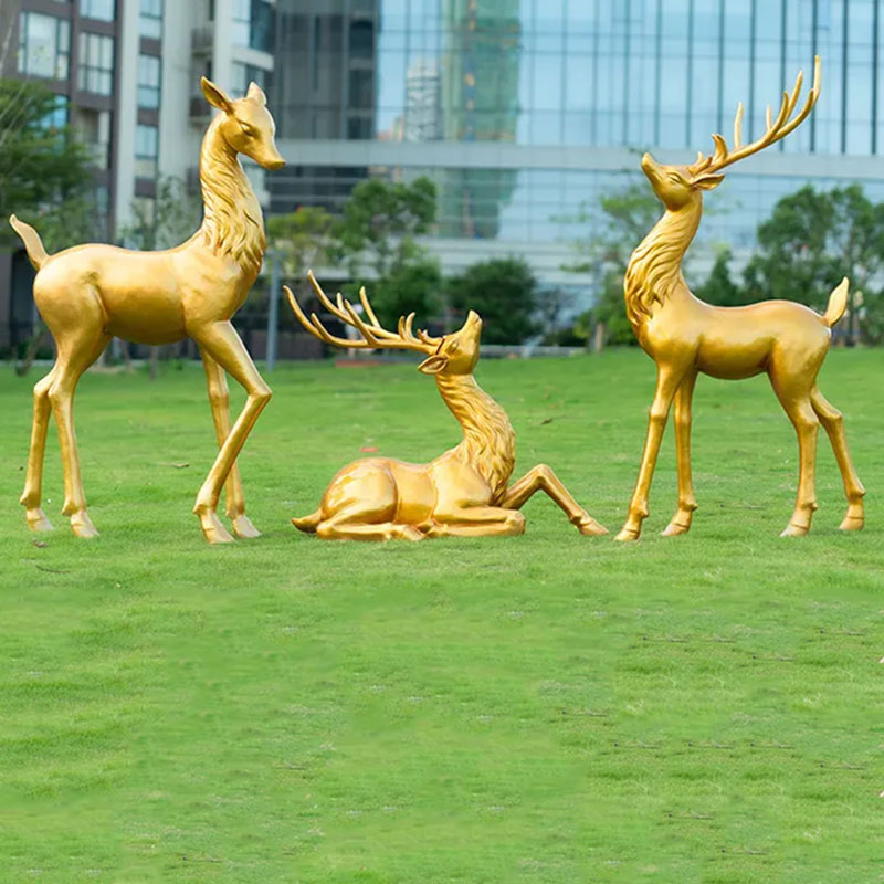 Bronze Deer Statue Outdoor