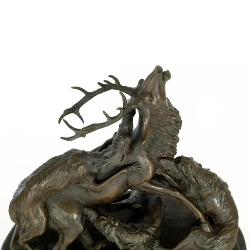 Deer Hunting Statue