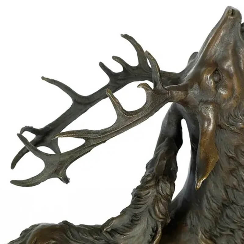 Deer Hunting Statue