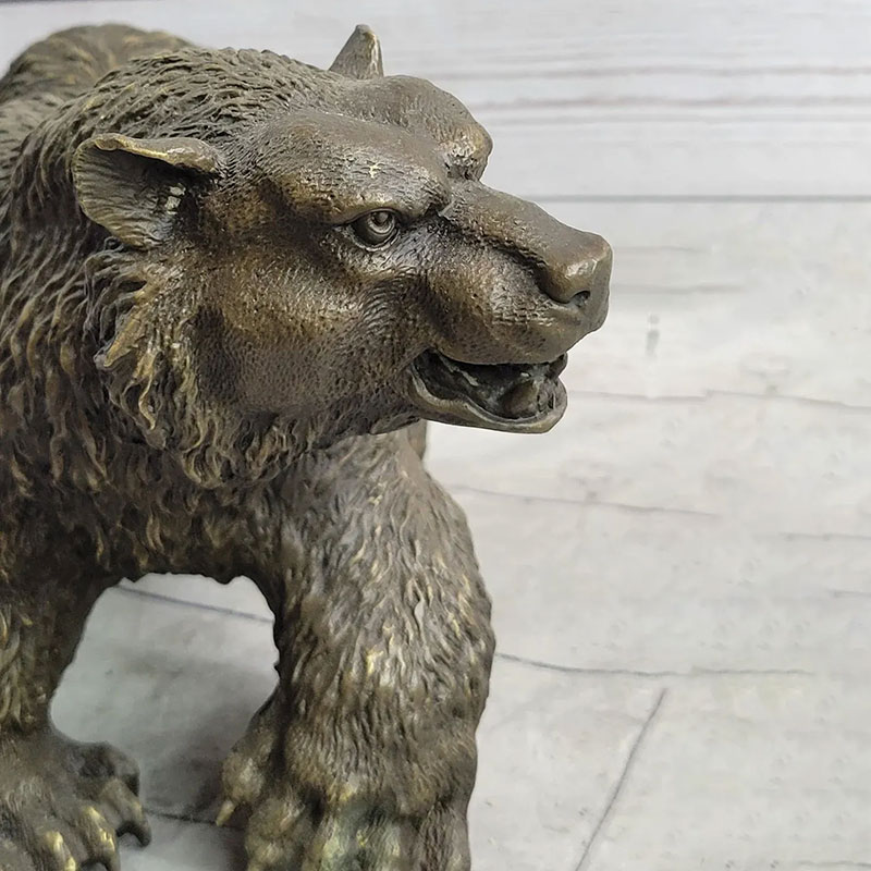 Grizzly Bear Sculpture