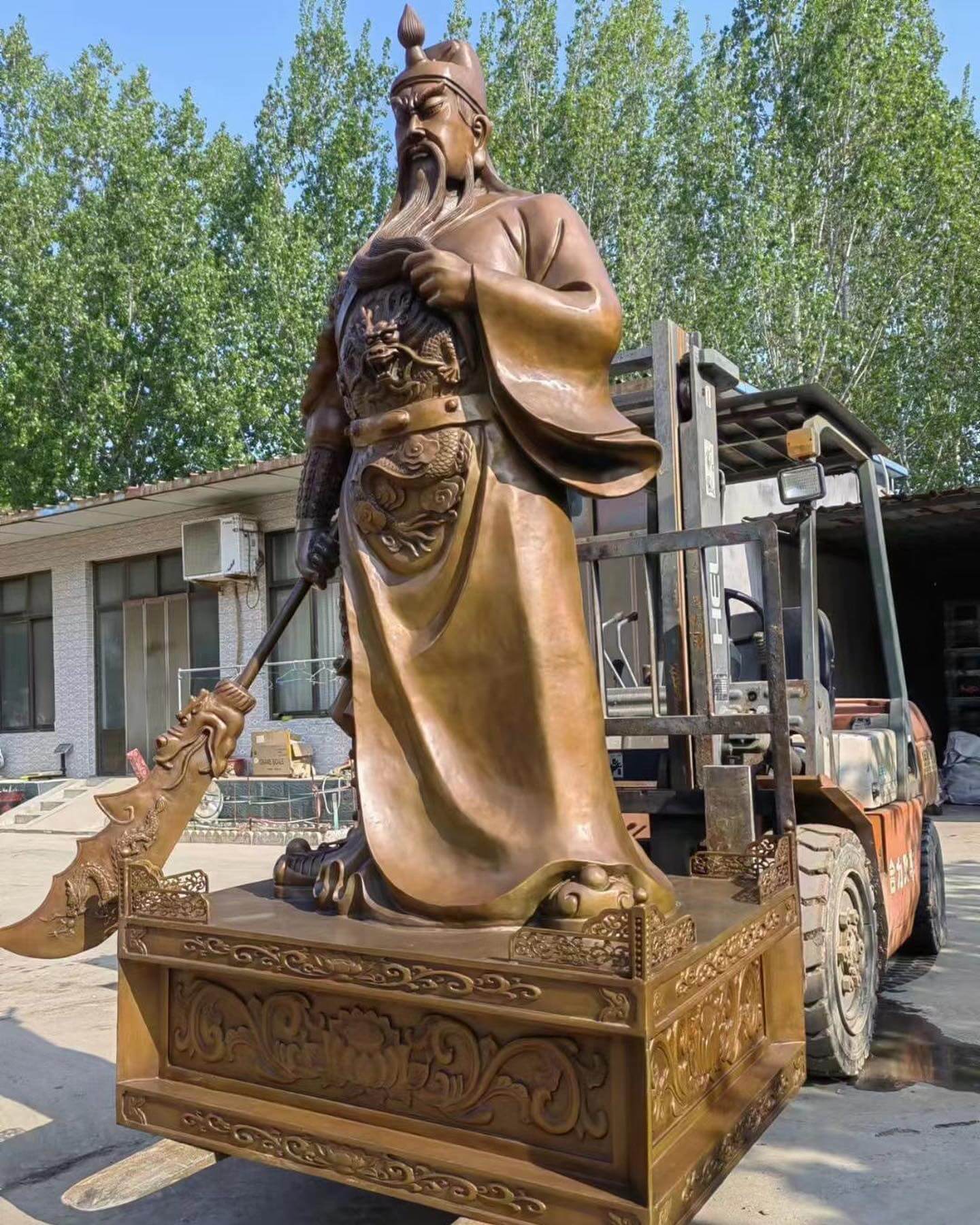 Guan Yu Bronze Statue