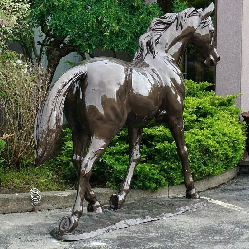 Horse Statue Long Walk