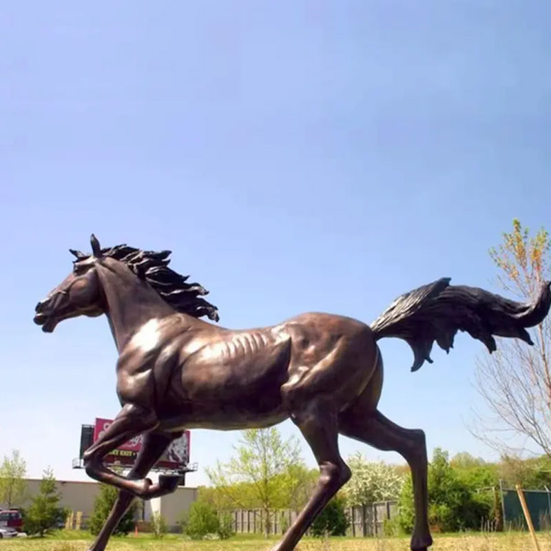 Horse Yard Statue