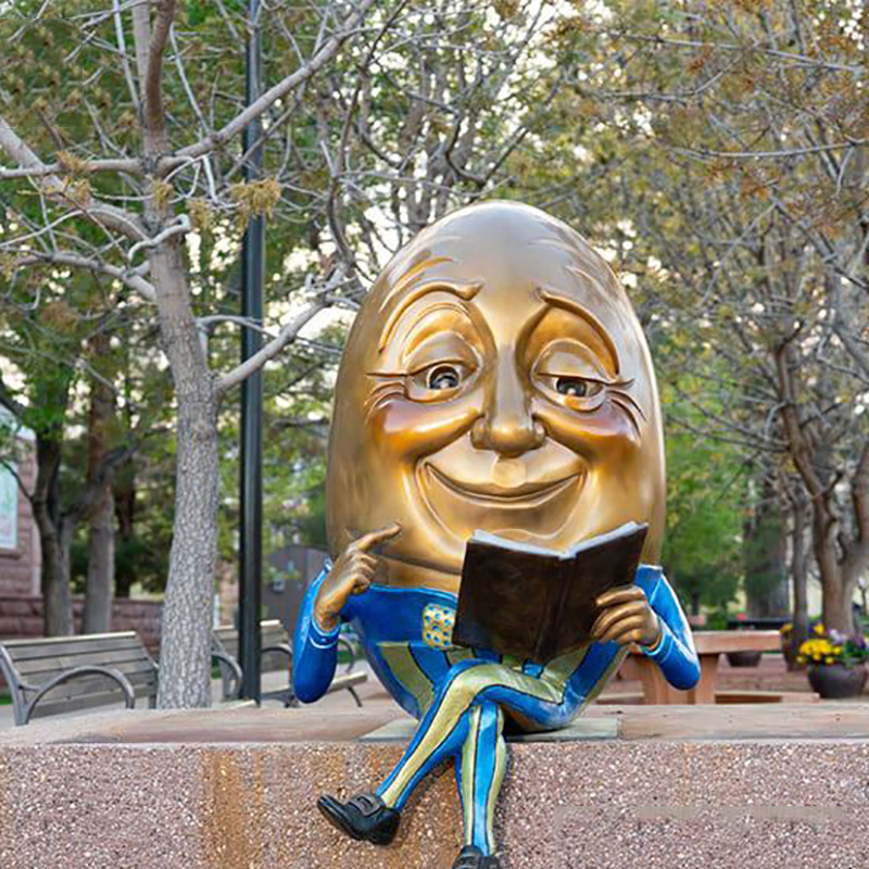 Humpty Dumpty Garden Ornament