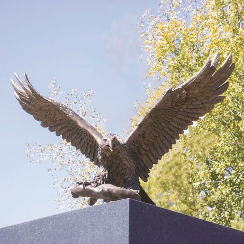 Large Eagle Yard Statue