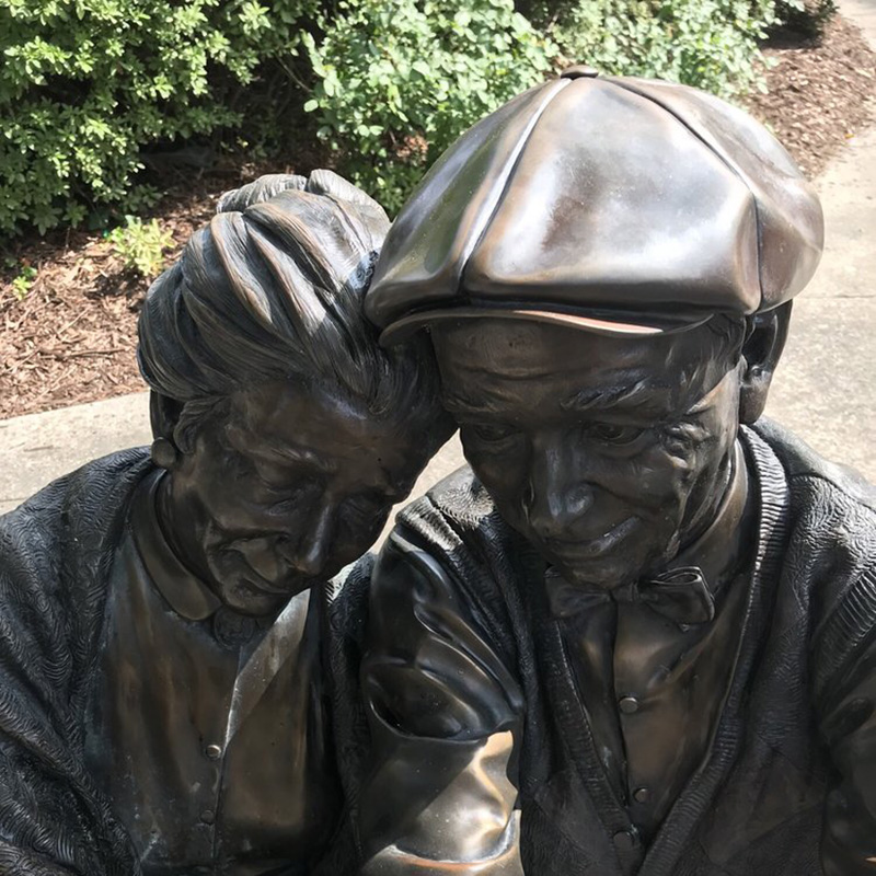 Old Couple Garden Statue