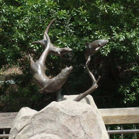 Sea Otter Garden Statue