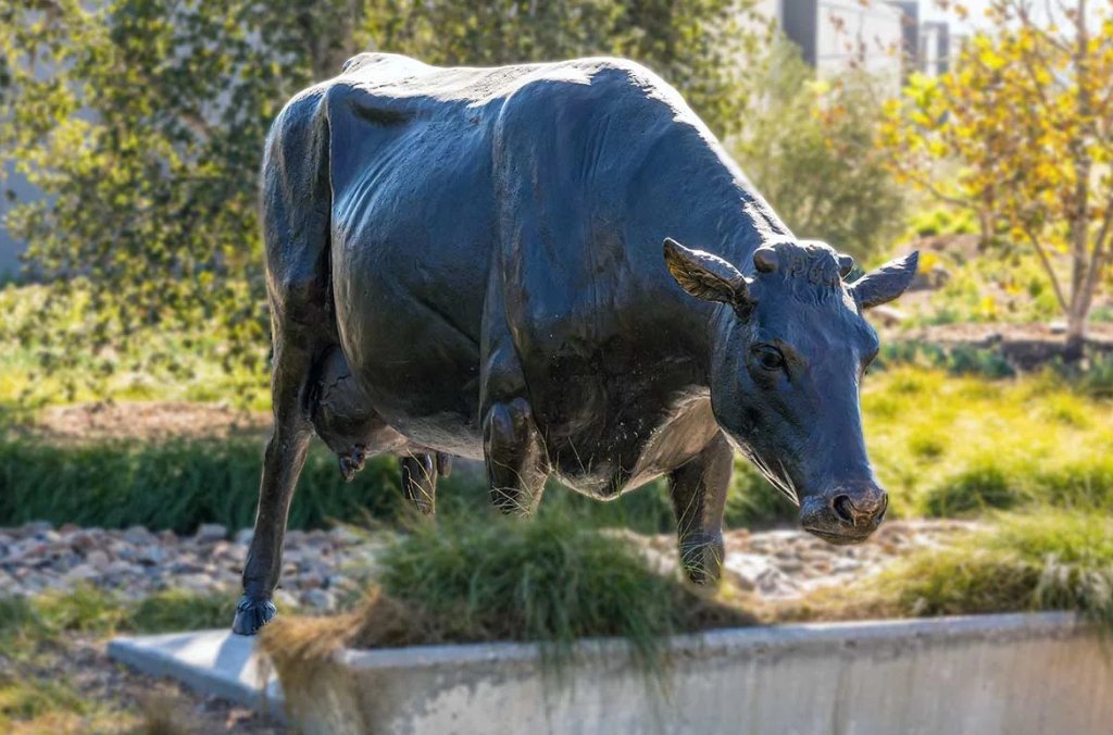 cow statue