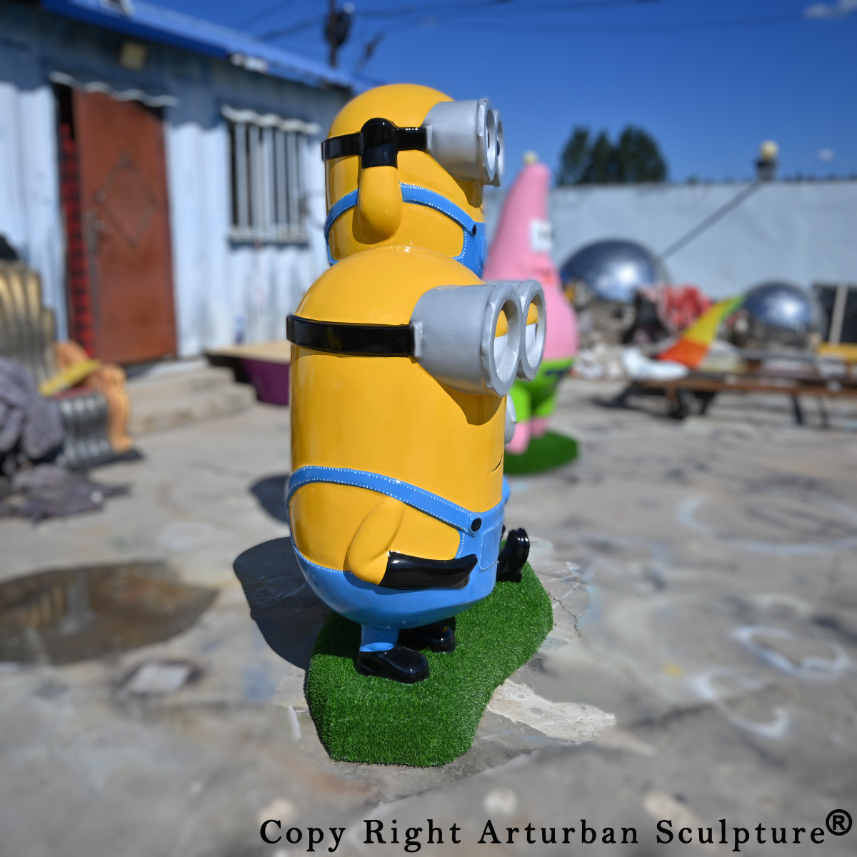 3 Minions Statue for Sale