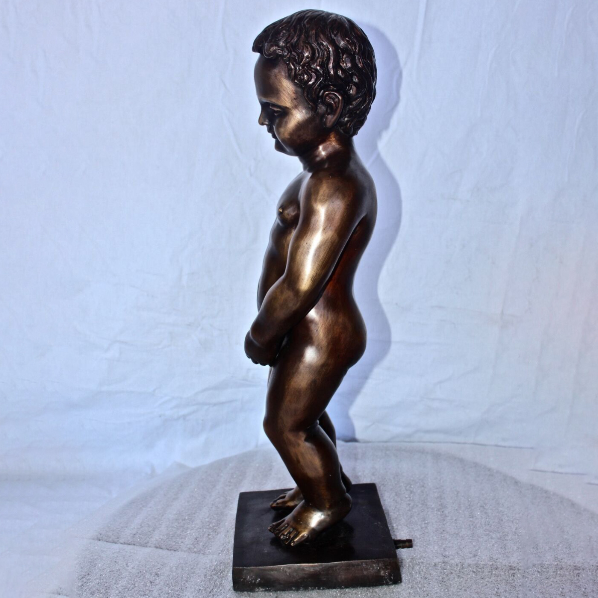 Bronze Manneken Pis