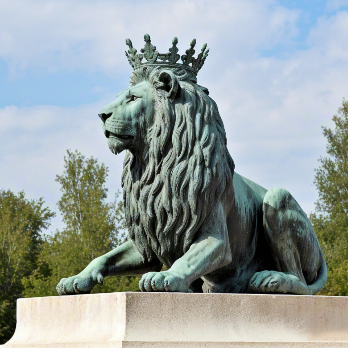 Lion Statue with Crown