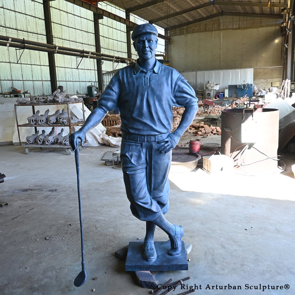 Payne Stewart Bronze Statue