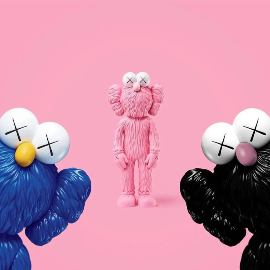 KAWS BFF STATUE