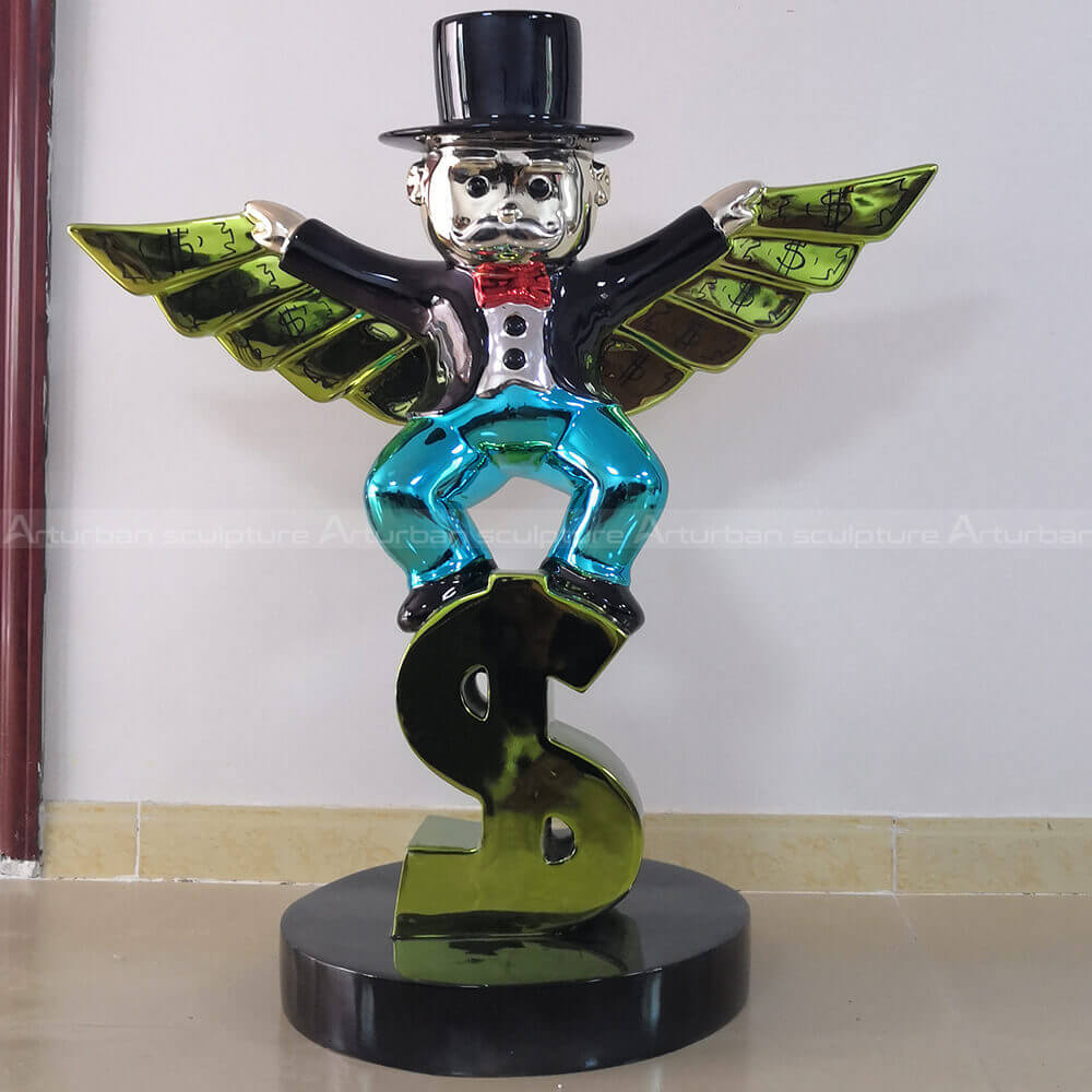 Monopoly Alec Statue