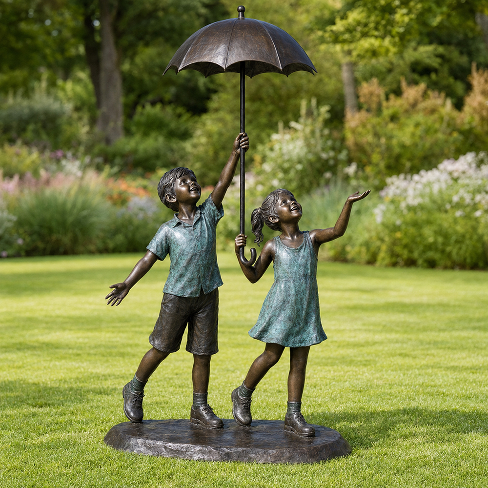 Bronze-Boy-and-Girl-Under-Umbrella-Fountain (2)