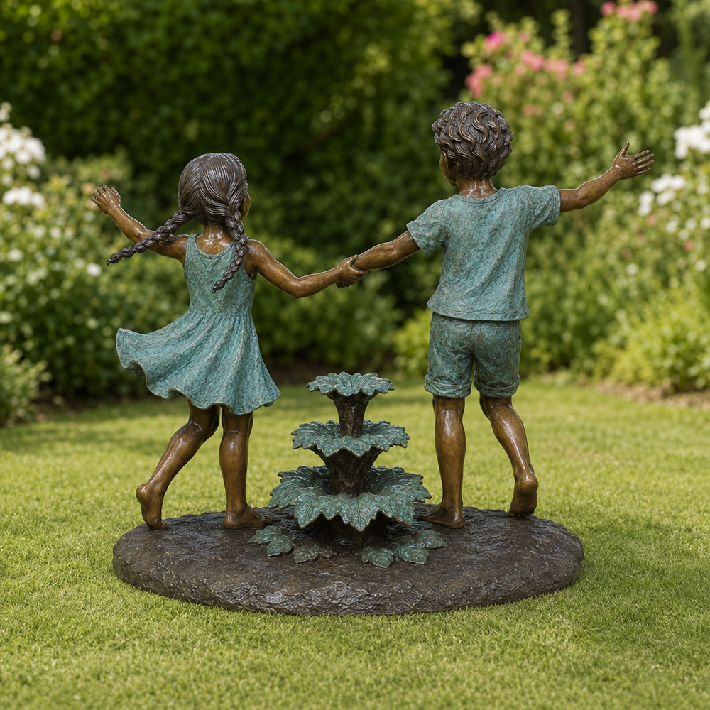 Bronze Siblings Fountain (3)
