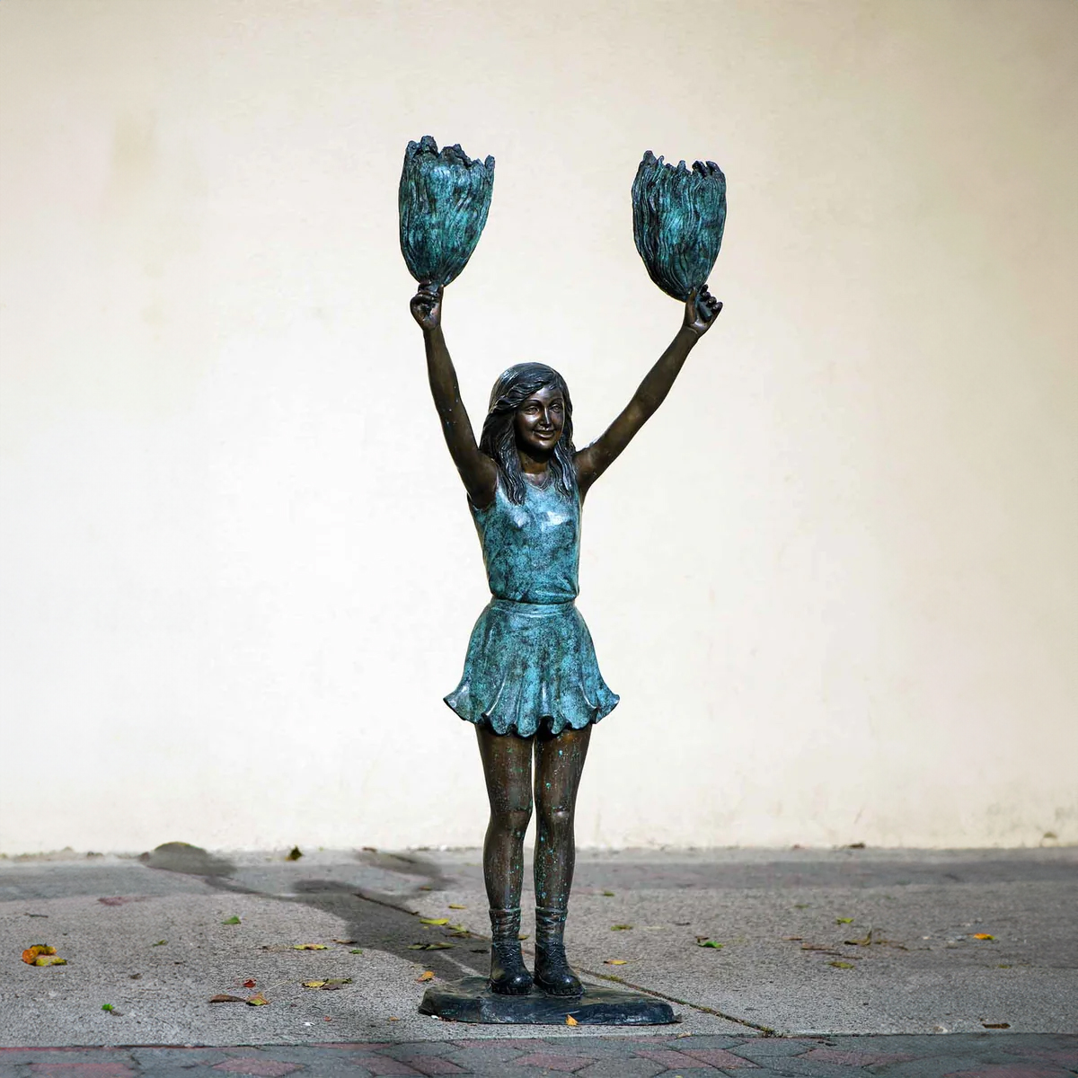 Cheerleader Statue