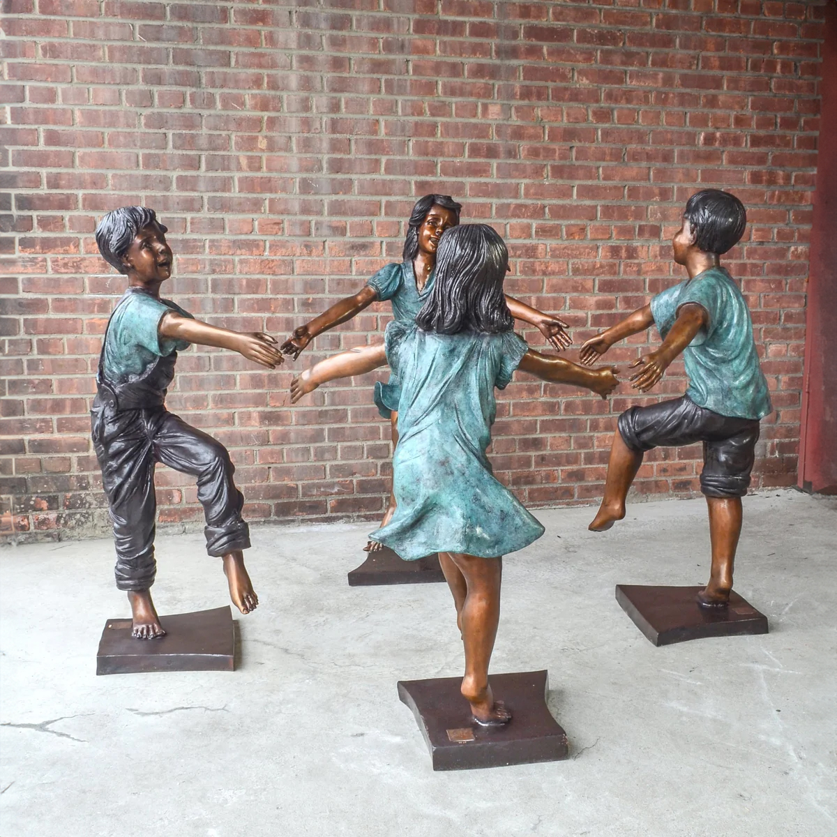 Dancing Kids Statue