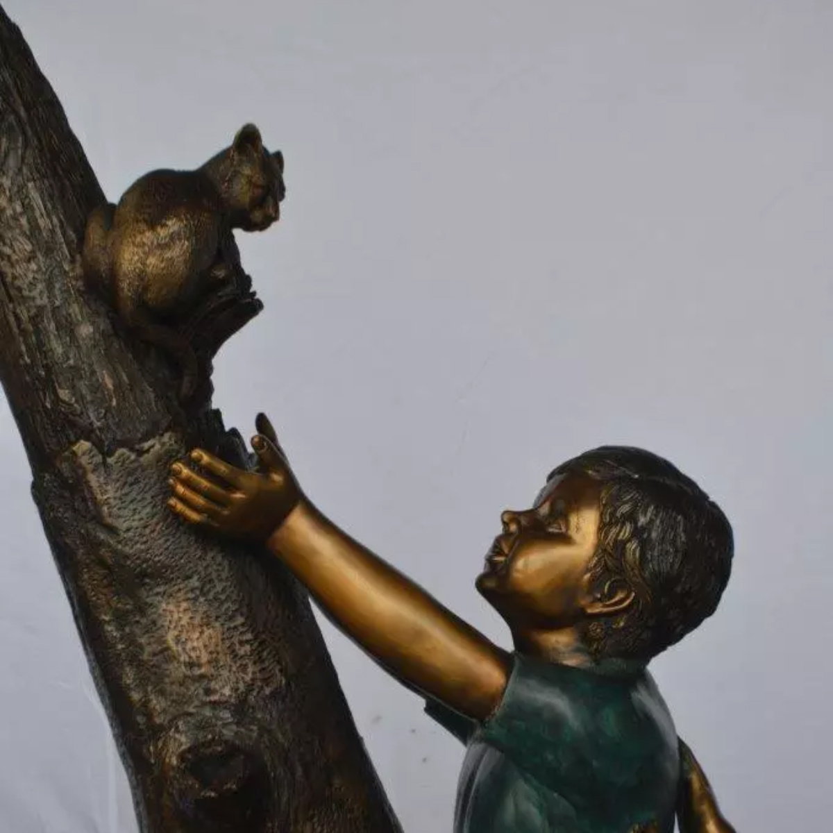 Kids Climbing Tree Statue Outdoor