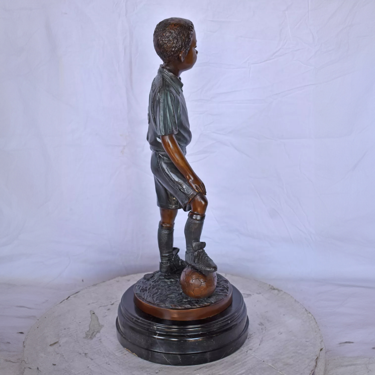 Soccer Player Bronze Statue