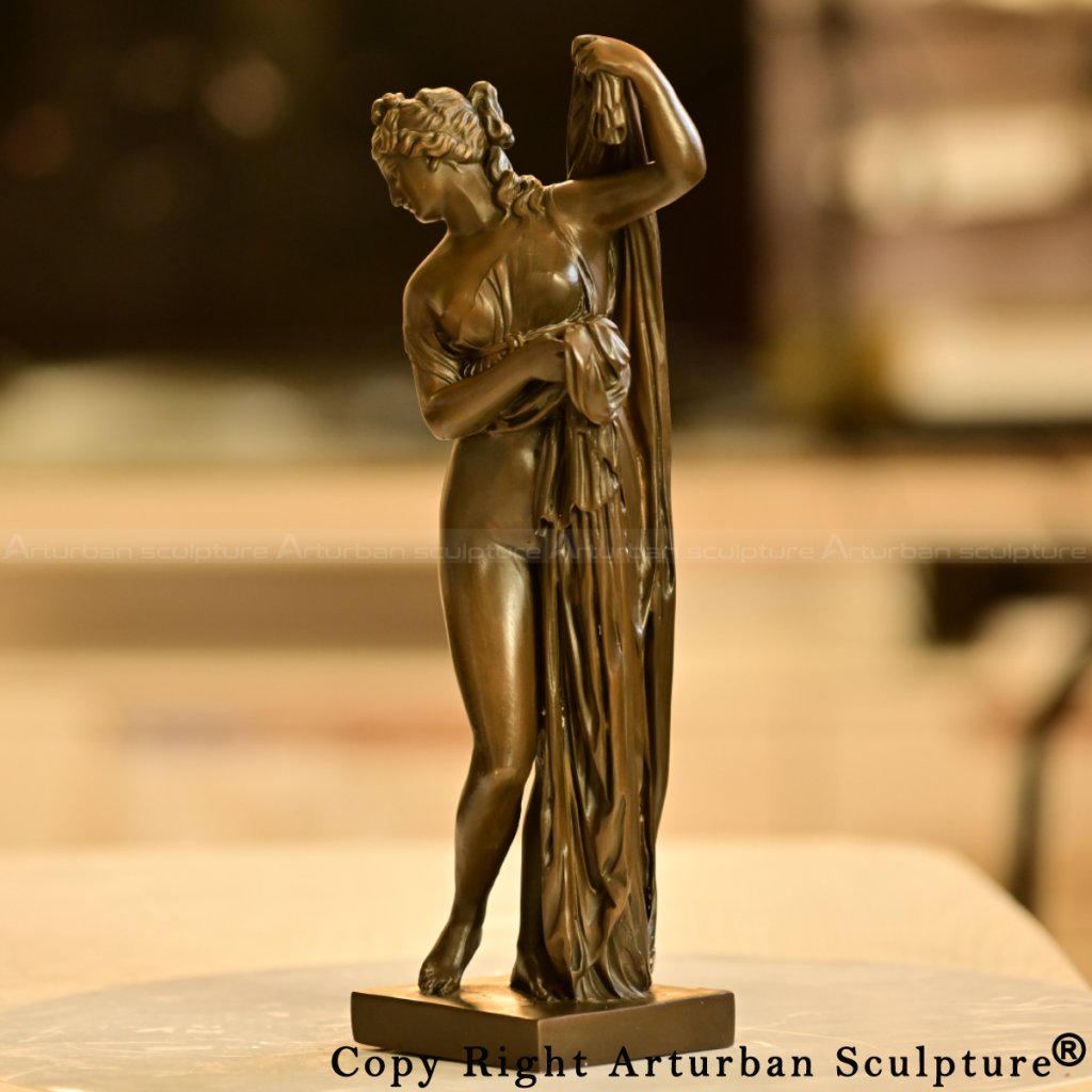 bronze Aphrodite Kallipygos