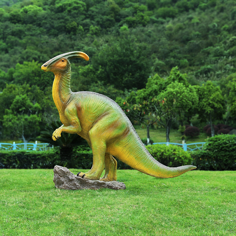 Parasaurolophus Statue