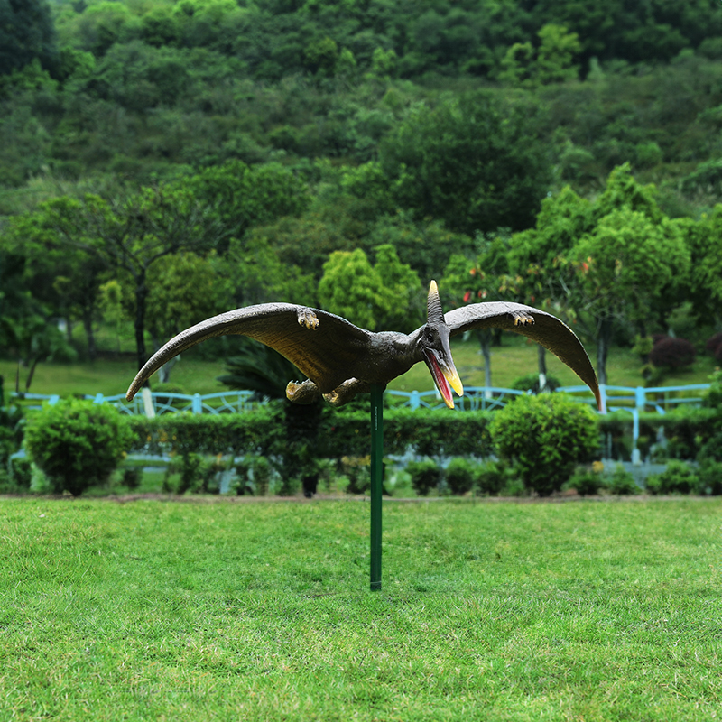 Pteranodon Statue